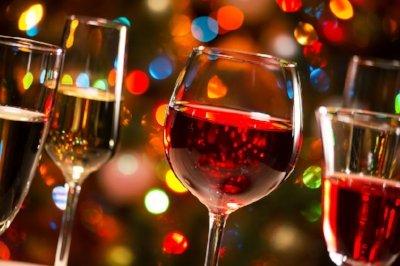 Pomegranate and Prosecco Spritzer